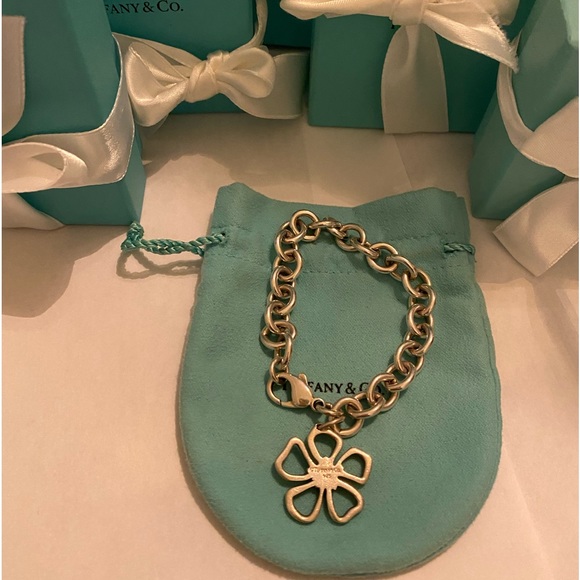 Tiffany & Co. Jewelry - Tiffany & Co. Open Flower Charm Bracelet